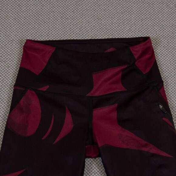 Lululemon All Sport Crop Patterned Backspin Stroke Dashing Purple Leggings 2 - Picture 3 of 12